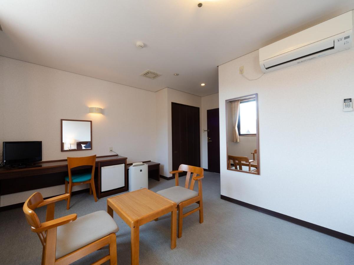 Tabist Business Hotel Fujiya Sasebo Extérieur photo
