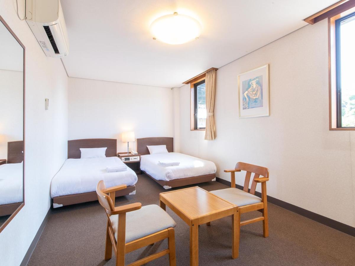 Tabist Business Hotel Fujiya Sasebo Extérieur photo