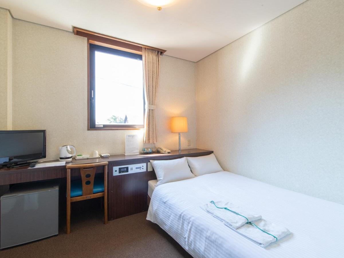 Tabist Business Hotel Fujiya Sasebo Extérieur photo